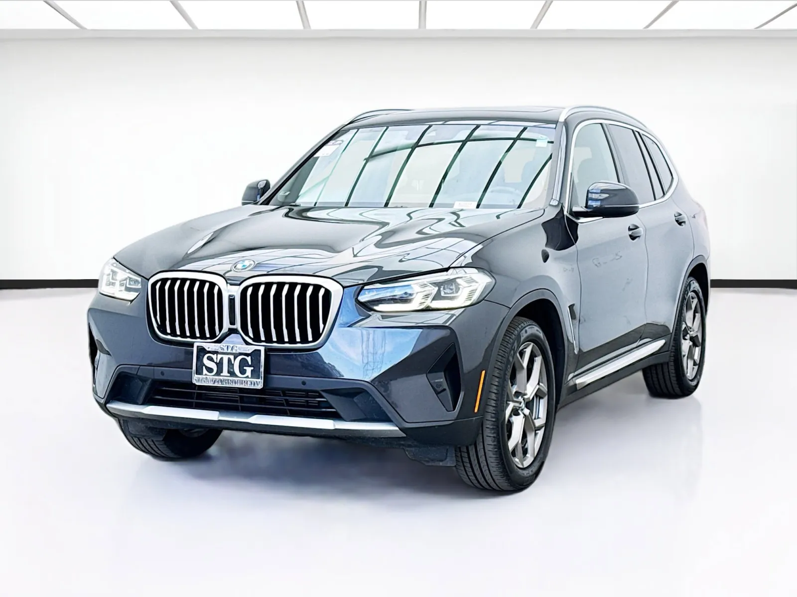 Gray 2022 BMW X3 xDrive30i for sale in Bellflower, CA