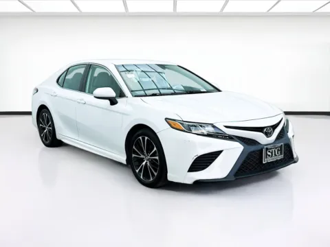 Another view of 2019 Toyota Camry SE for sale in Bellflower, CA at STG Bellflower