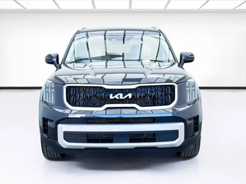 Photos of 2025 Kia Telluride EX for sale in Bellflower, CA at STG Bellflower