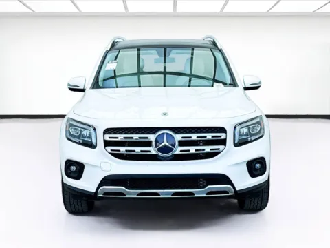 Photos of 2020 Mercedes-Benz GLB 250 4MATIC for sale in Bellflower, CA at STG Bellflower