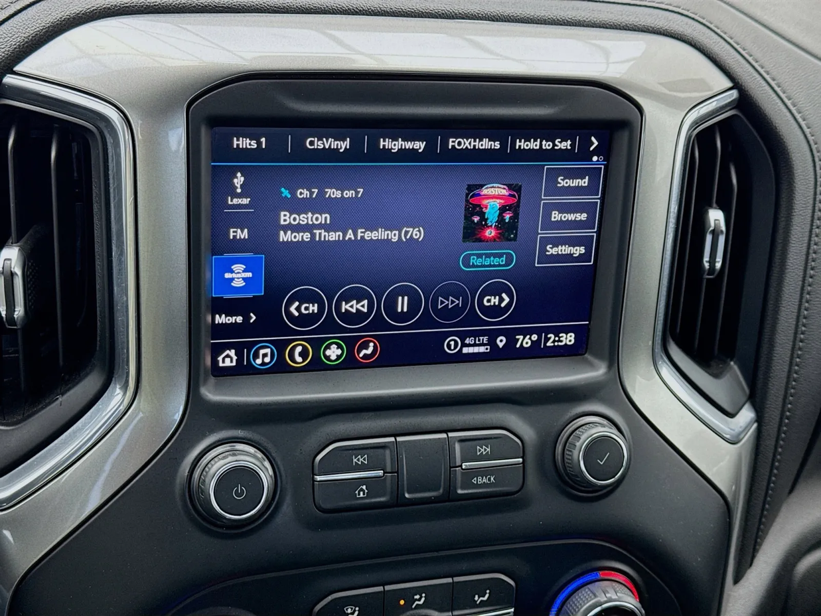 2021 Chevrolet Silverado 1500 RST - Photo 11