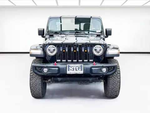 Photos of 2020 Jeep Gladiator Rubicon for sale in Bellflower, CA at STG Bellflower