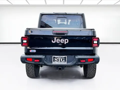 More photos of 2020 Jeep Gladiator Rubicon at STG Bellflower, CA