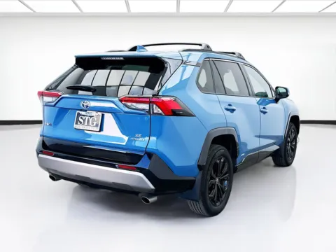 More photos of 2022 Toyota RAV4 SE at STG Bellflower, CA