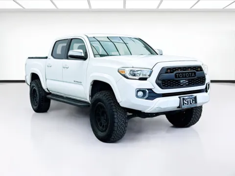 Another view of 2017 Toyota Tacoma Limited V6 for sale in Bellflower, CA at STG Bellflower