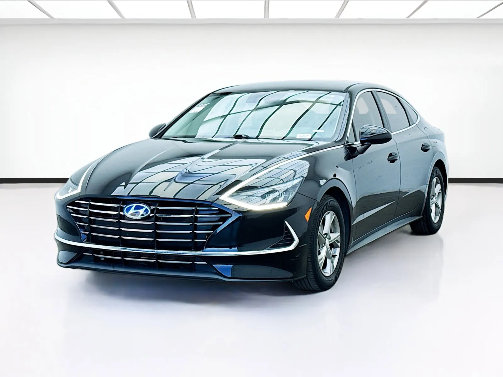 Black 2020 Hyundai Sonata SE for sale in Bellflower, CA