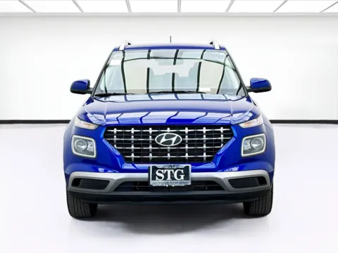 Photos of 2023 Hyundai Venue SEL for sale in Bellflower, CA at STG Bellflower