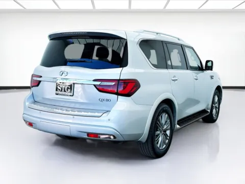 More photos of 2020 INFINITI QX80 LUXE at STG Bellflower, CA