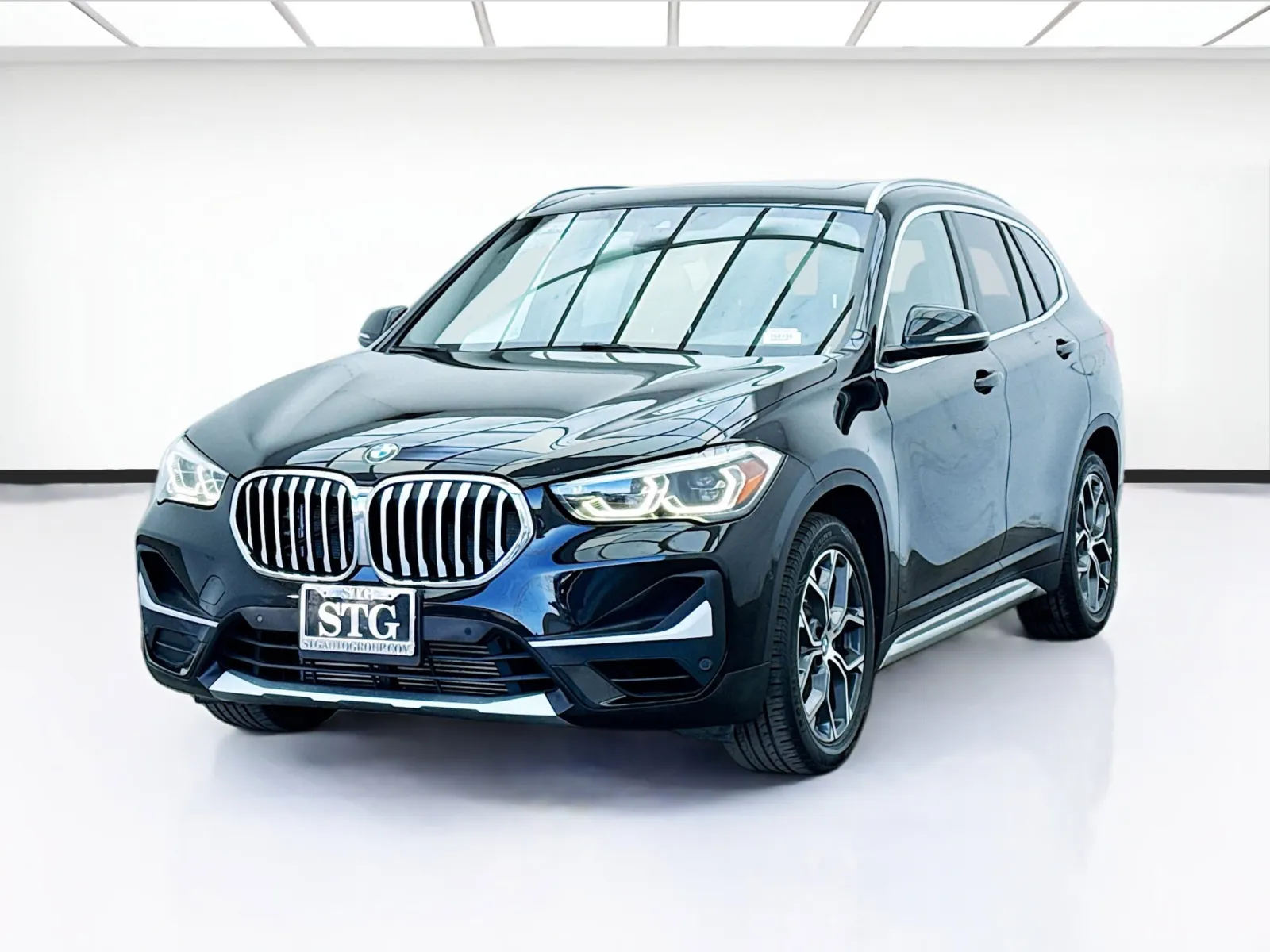 Black 2021 BMW X1 xDrive28i for sale in Bellflower, CA