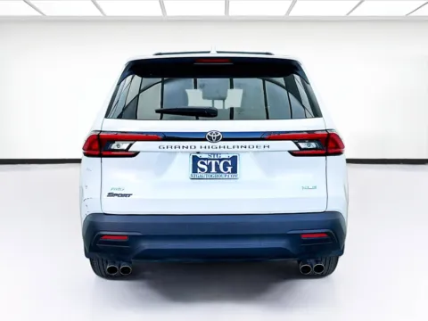 More photos of 2024 Toyota Grand Highlander XLE at STG Bellflower, CA
