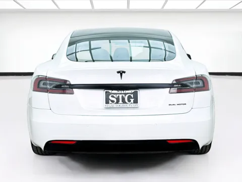 More photos of 2020 Tesla Model S Long Range Plus at STG Bellflower, CA