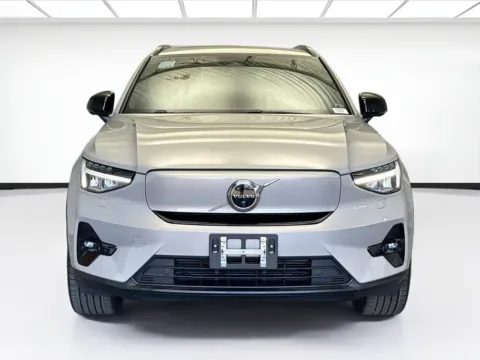 Photos of 2023 Volvo XC40 Recharge Pure Electric Twin Plus for sale in Bellflower, CA at STG Bellflower