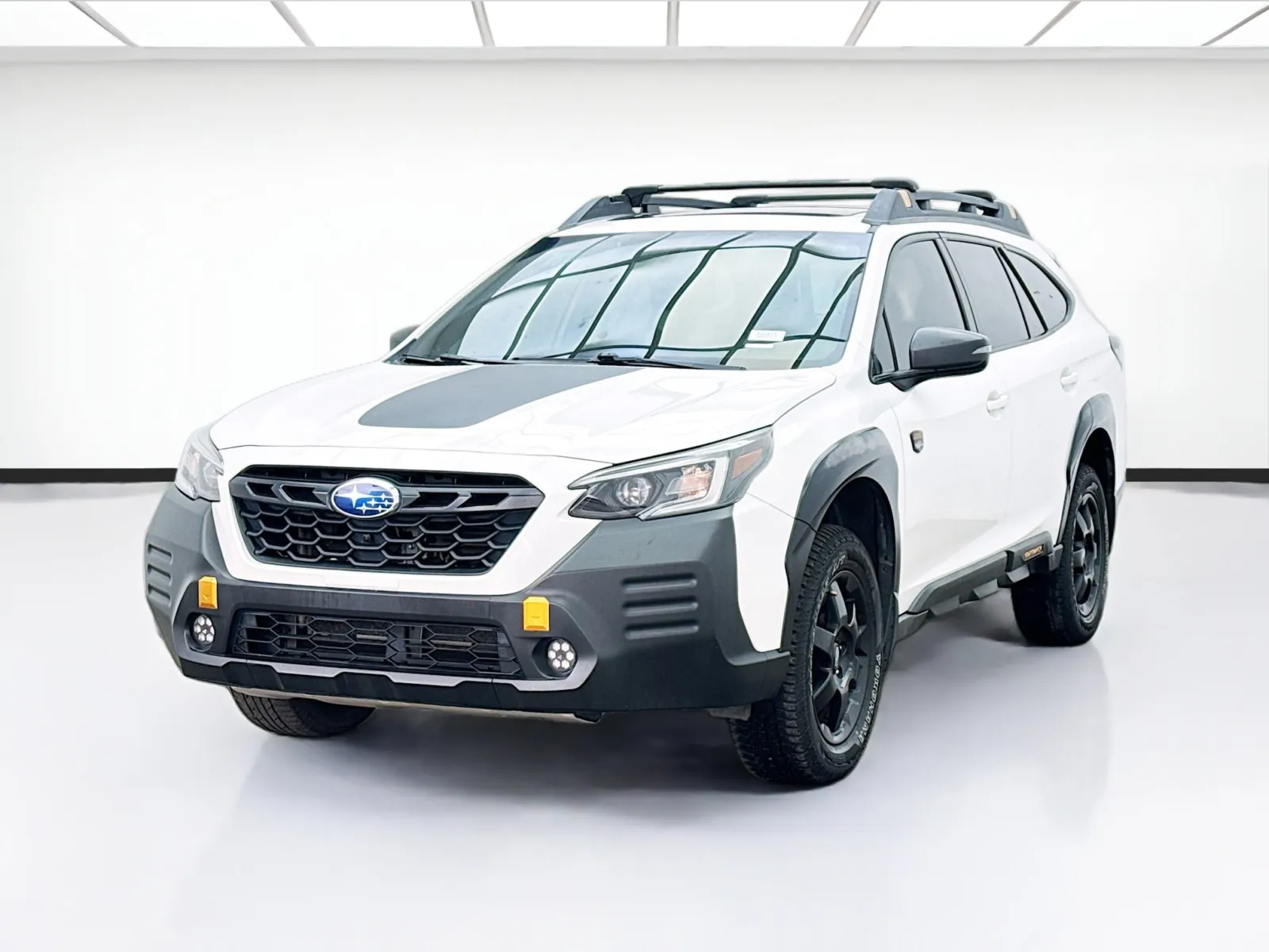 White 2022 Subaru Outback Wilderness for sale in Bellflower, CA