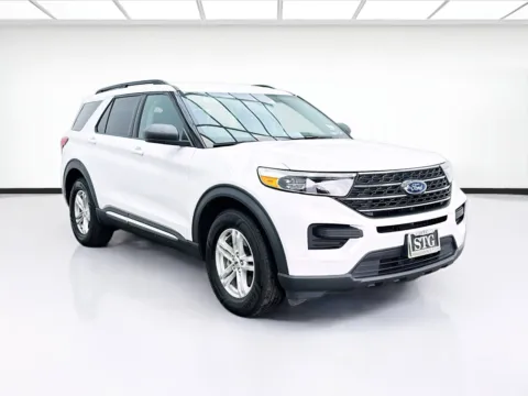 Another view of 2022 Ford Explorer XLT for sale in Bellflower, CA at STG Bellflower
