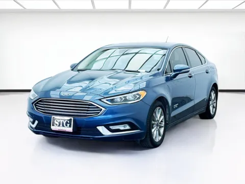 Blue 2018 Ford Fusion Energi Titanium for sale in Bellflower, CA