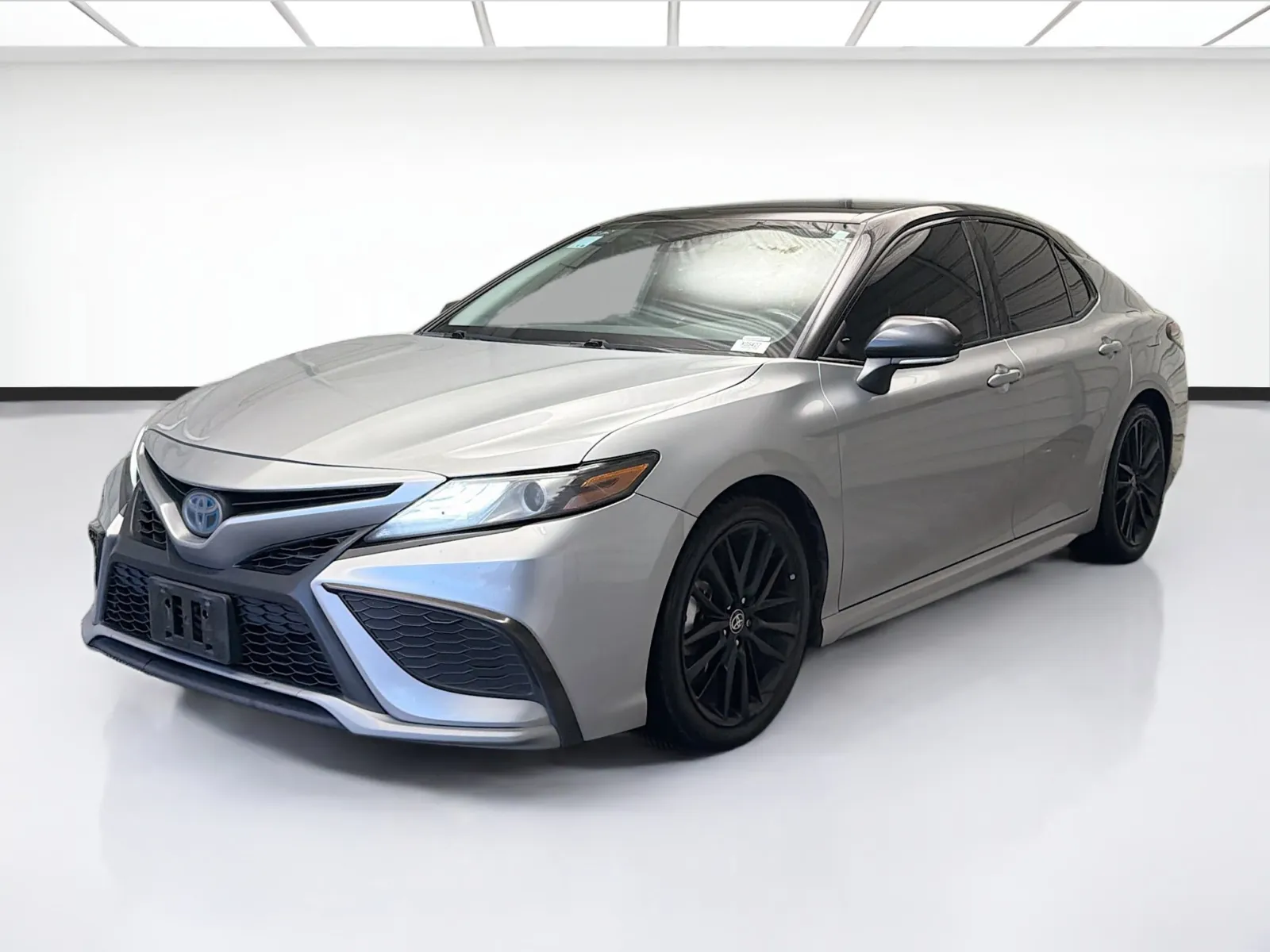 Black 2022 Toyota Camry XSE for sale in Bellflower, CA