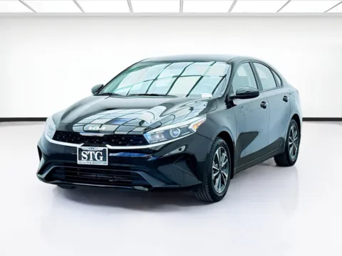 Black 2023 Kia Forte LXS for sale in Bellflower, CA
