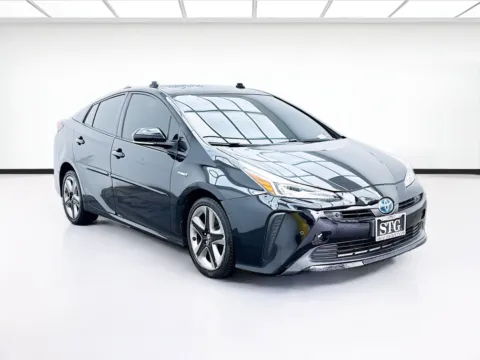 Another view of 2020 Toyota Prius XLE for sale in Bellflower, CA at STG Bellflower