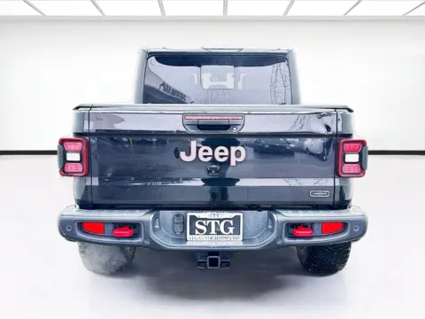 More photos of 2020 Jeep Gladiator Rubicon at STG Bellflower, CA