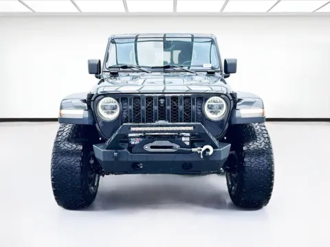 Photos of 2020 Jeep Gladiator Rubicon for sale in Bellflower, CA at STG Bellflower