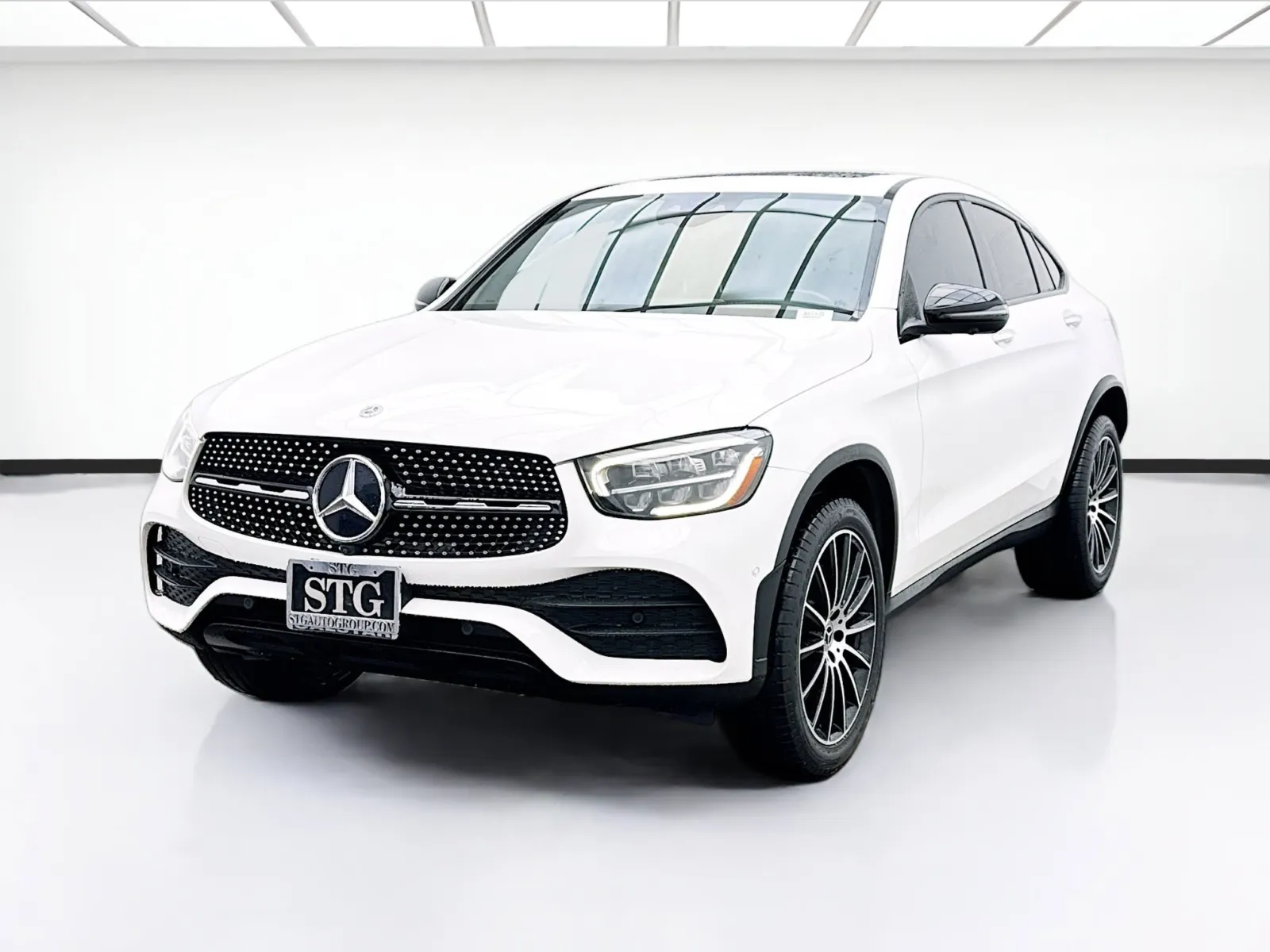 White 2021 Mercedes-Benz GLC 300 Coupe 4MATIC w/AMG Line for sale in Bellflower, CA