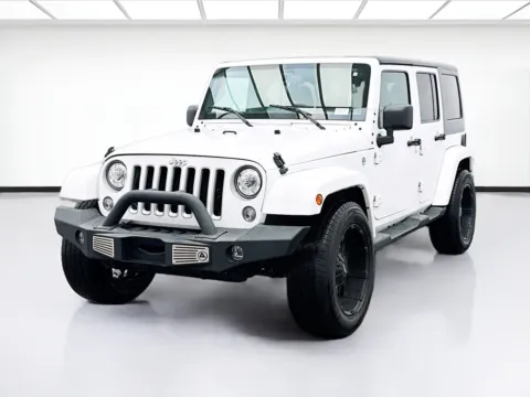 White 2017 Jeep Wrangler Unlimited Unlimited Sahara for sale in Bellflower, CA