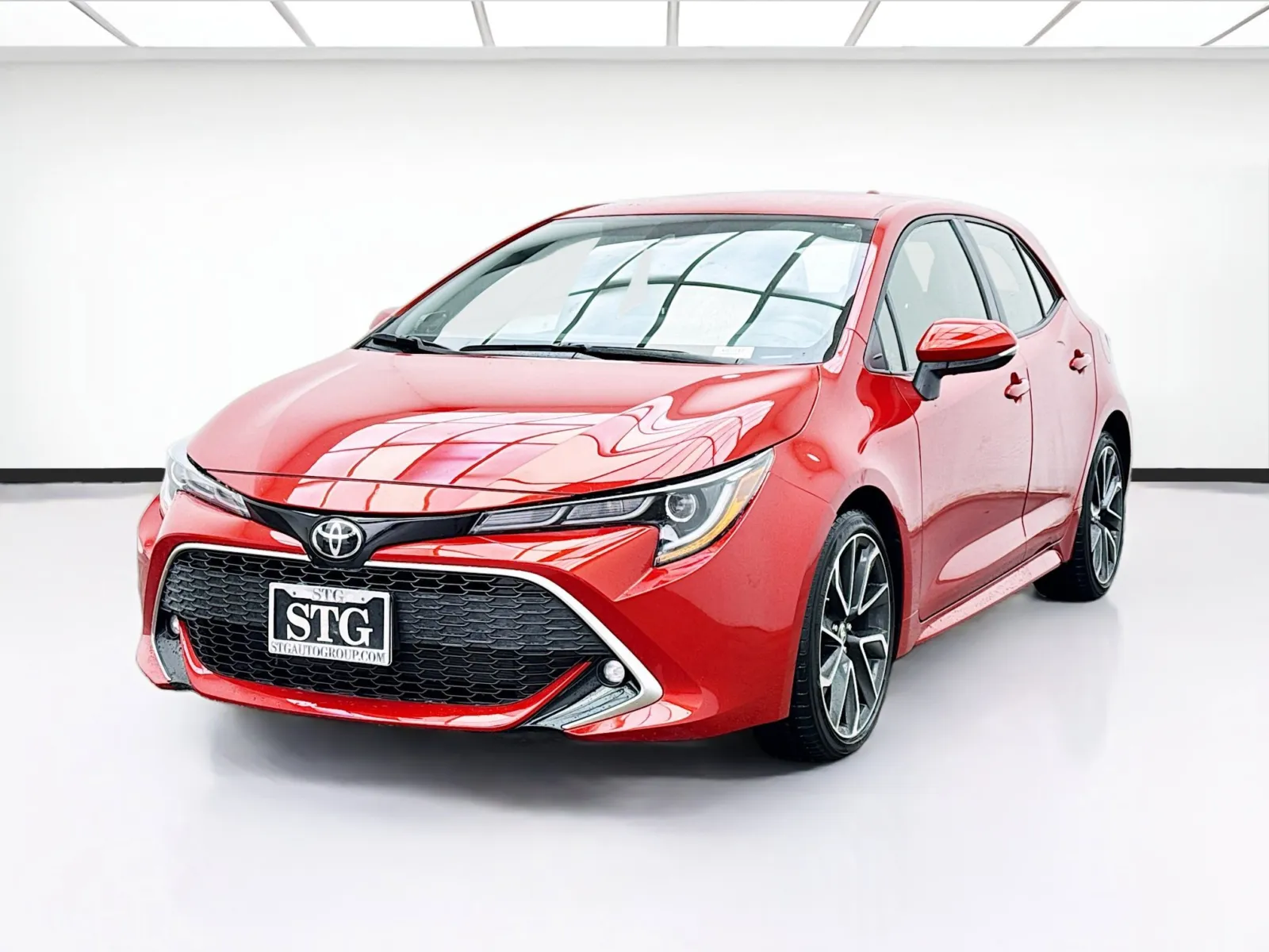 Red 2020 Toyota Corolla Hatchback XSE w/Preferred Package for sale in Bellflower, CA