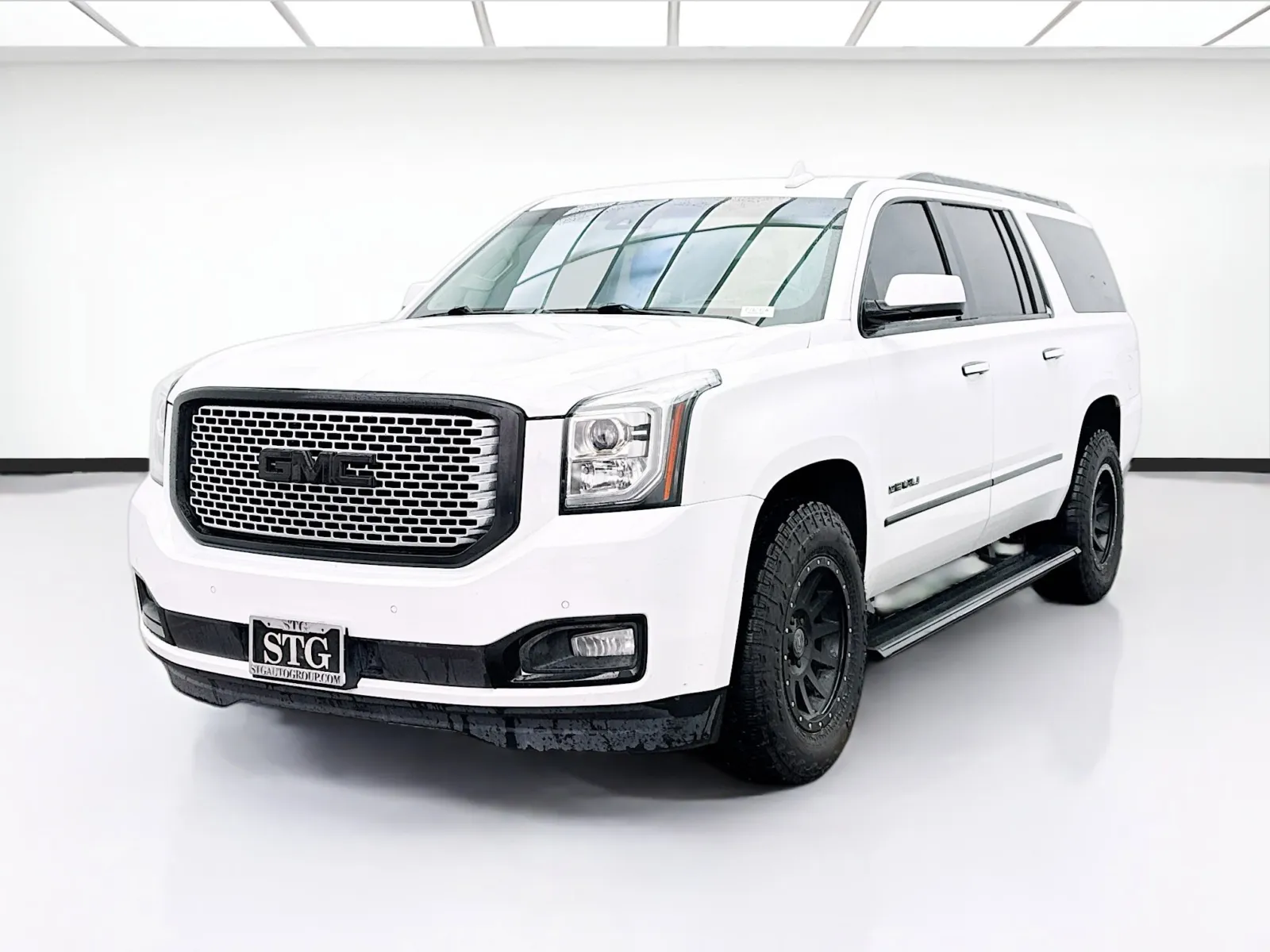 2017 GMC Yukon XL Denali for sale in Bellflower, CA