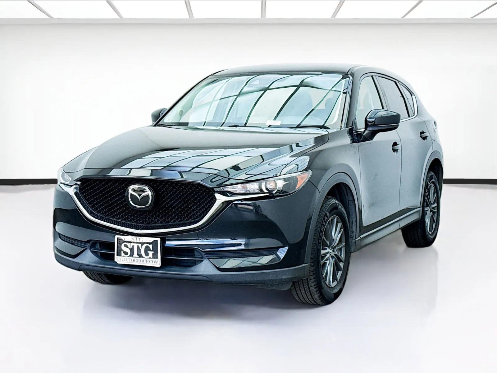Black 2019 Mazda CX-5 Touring for sale in Bellflower, CA