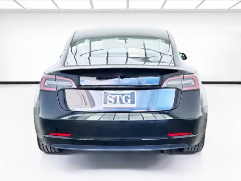 More photos of 2021 Tesla Model 3 Standard Range Plus at STG Bellflower, CA