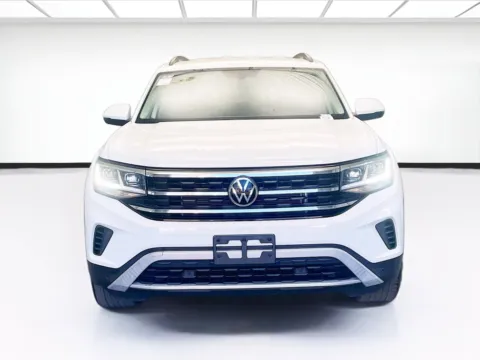 Photos of 2022 Volkswagen Atlas 2.0T SE w/Technology for sale in Bellflower, CA at STG Bellflower