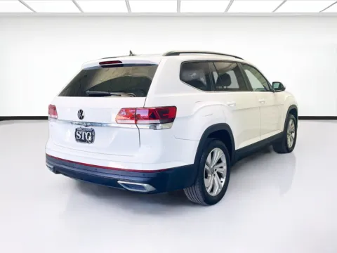 More photos of 2022 Volkswagen Atlas 2.0T SE w/Technology at STG Bellflower, CA