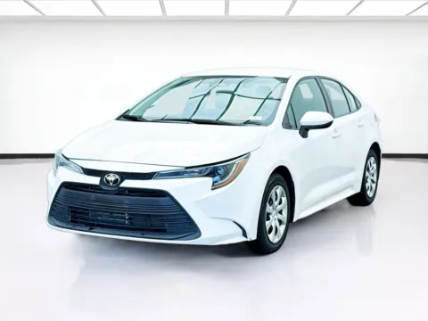 White 2024 Toyota Corolla LE for sale in Bellflower, CA