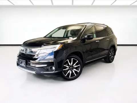 Black 2022 Honda Pilot Touring 7 Passenger for sale in Bellflower, CA