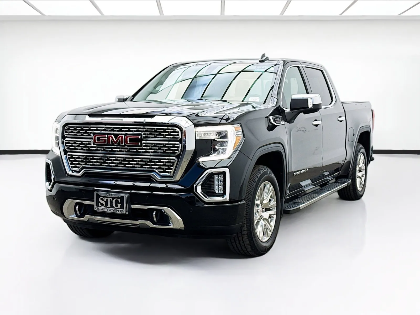 Black 2021 GMC Sierra 1500 Denali for sale in Bellflower, CA