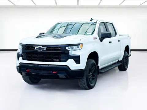 White 2024 Chevrolet Silverado 1500 LT Trail Boss for sale in Bellflower, CA