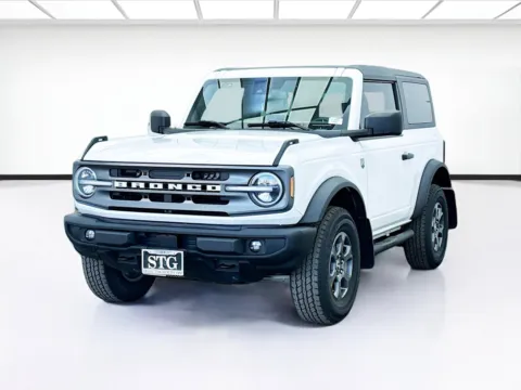 White 2023 Ford Bronco Big Bend for sale in Bellflower, CA