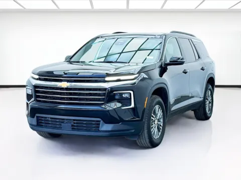 Black 2025 Chevrolet Traverse LT 1LT for sale in Bellflower, CA