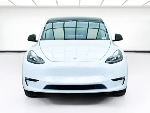 Photos of 2022 Tesla Model Y Performance for sale in Bellflower, CA at STG Bellflower