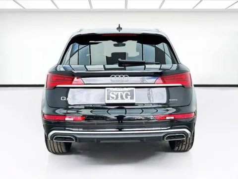 More photos of 2021 Audi Q5 55 Premium quattro at STG Bellflower, CA