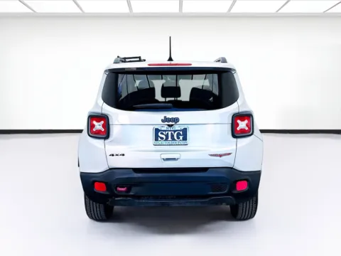 More photos of 2018 Jeep Renegade Trailhawk at STG Bellflower, CA