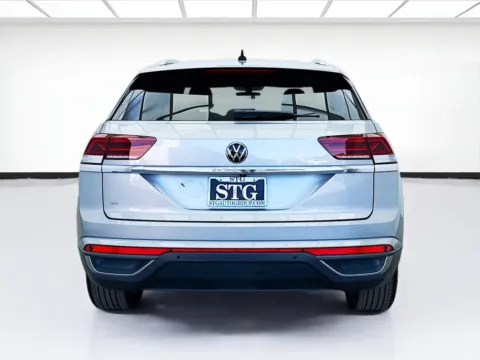 More photos of 2021 Volkswagen Atlas Cross Sport 2.0T SE w/Technology at STG Bellflower, CA