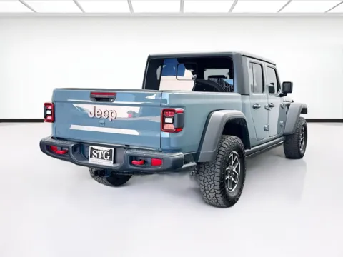 More photos of 2025 Jeep Gladiator Rubicon at STG Bellflower, CA