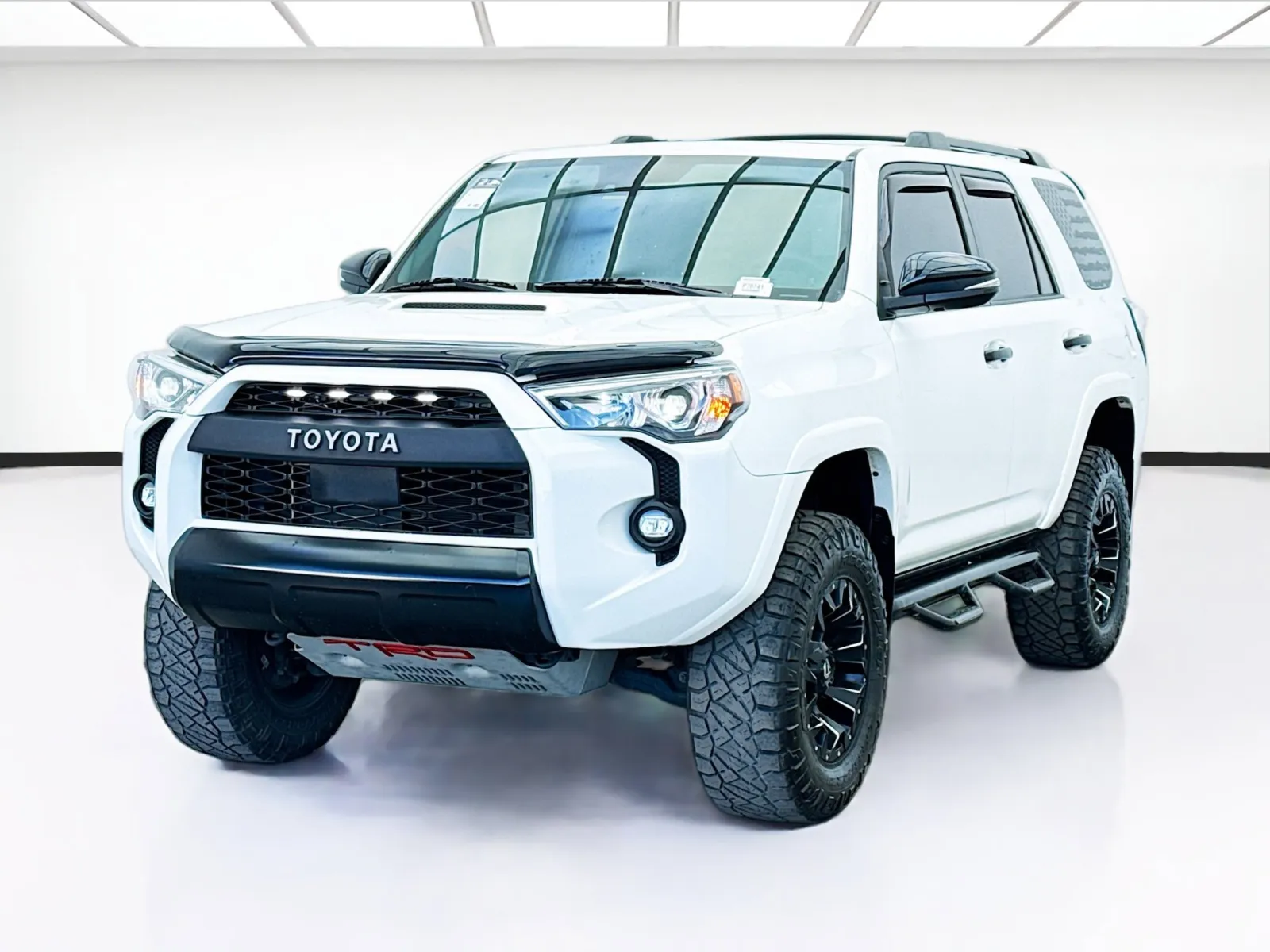 White 2021 Toyota 4Runner Venture for sale in Bellflower, CA