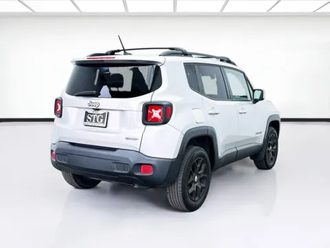 More photos of 2015 Jeep Renegade Latitude at STG Bellflower, CA