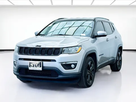 Silver 2019 Jeep Compass Altitude for sale in Bellflower, CA