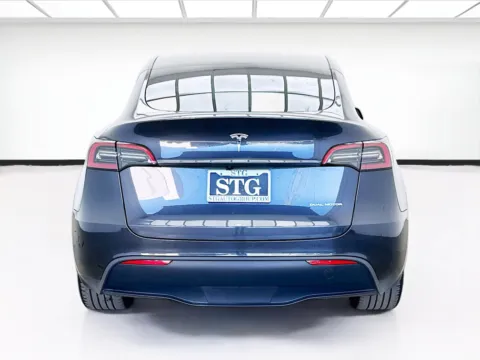 More photos of 2025 Tesla Model Y Long Range at STG Bellflower, CA