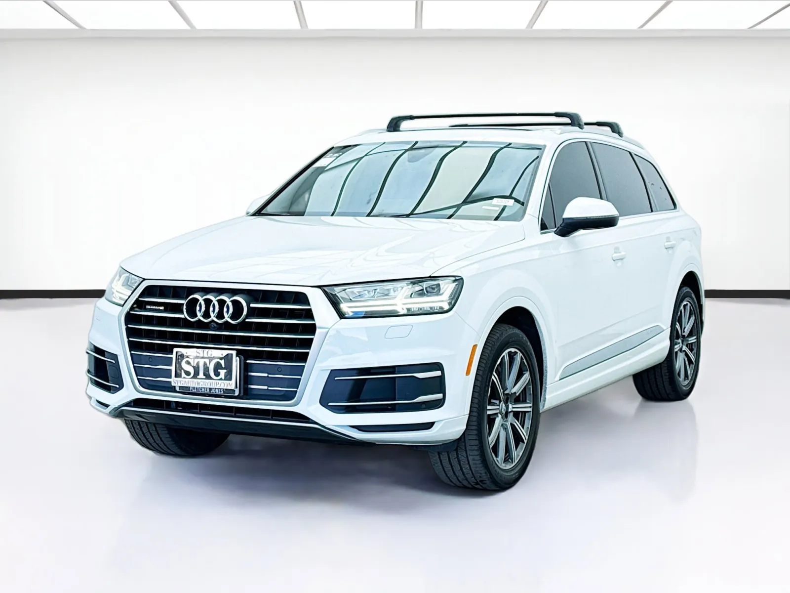 White 2019 Audi Q7 45 Premium Plus quattro for sale in Bellflower, CA