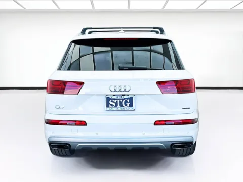 More photos of 2019 Audi Q7 45 Premium Plus quattro at STG Bellflower, CA