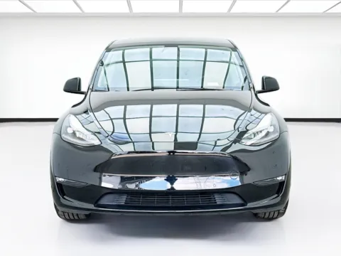 Photos of 2022 Tesla Model Y Performance for sale in Bellflower, CA at STG Bellflower